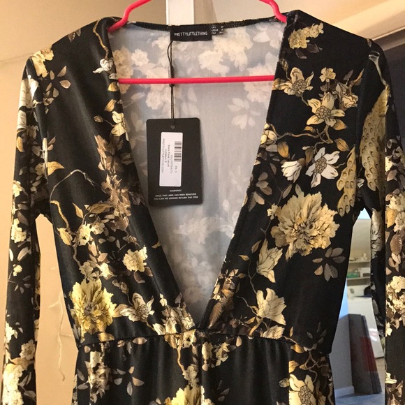 Pretty Little Thing Velvet Jumpsuit - Picture 7 of 7